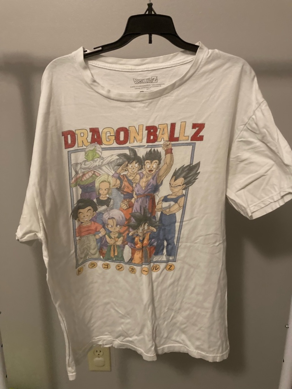 Men’s White XL Dragon Ball Z Character Graphic Tee